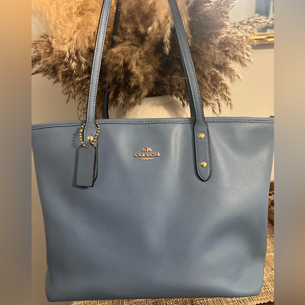 Coach Tote